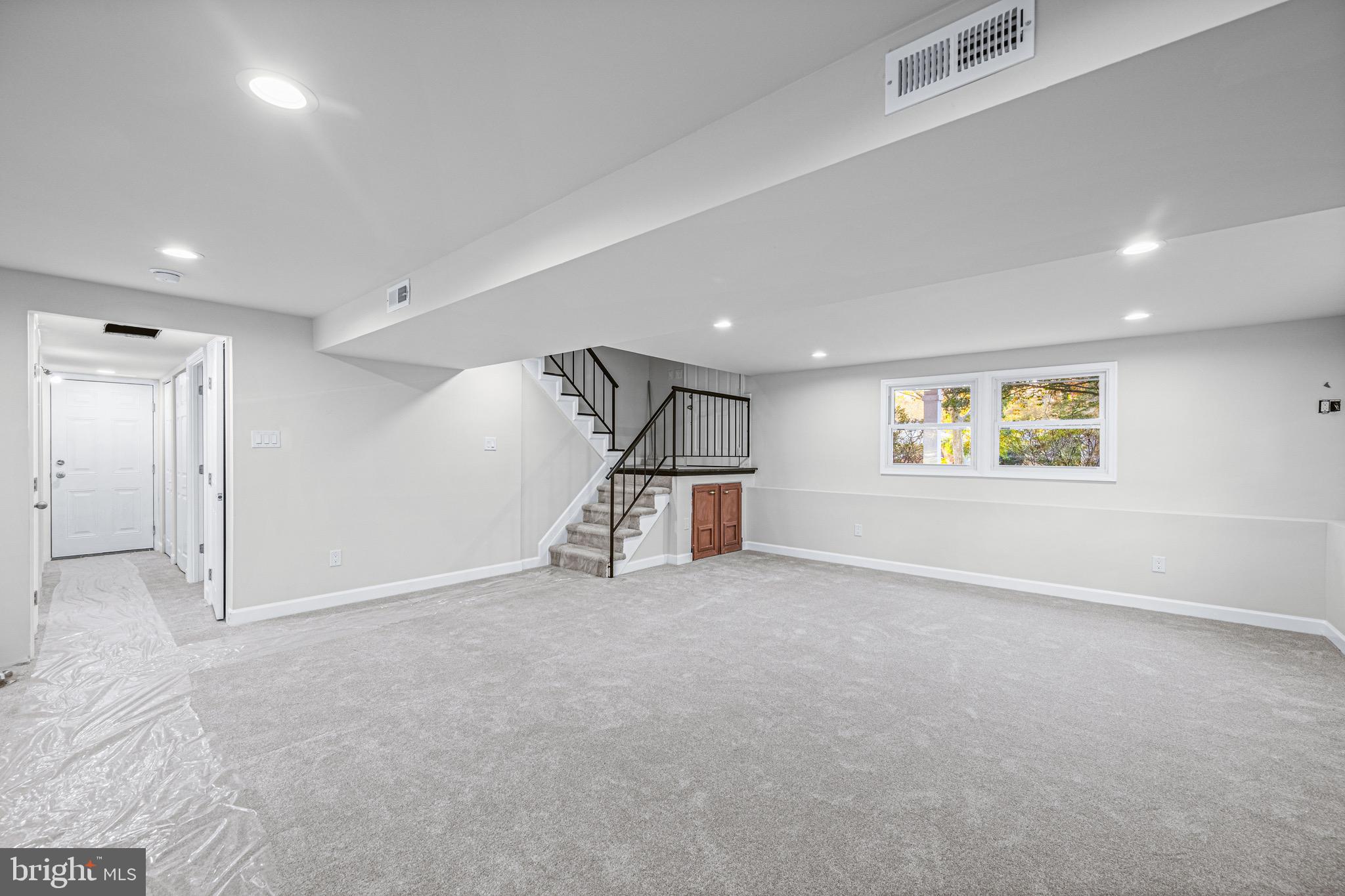 RUNNING BROOK - Residential