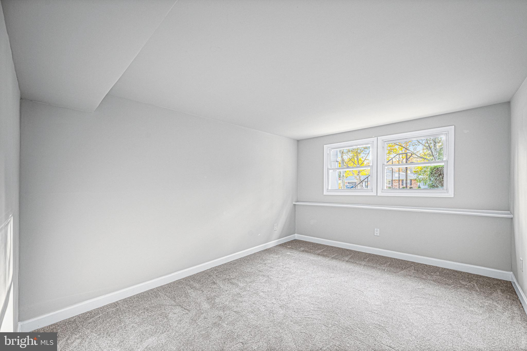 RUNNING BROOK - Residential