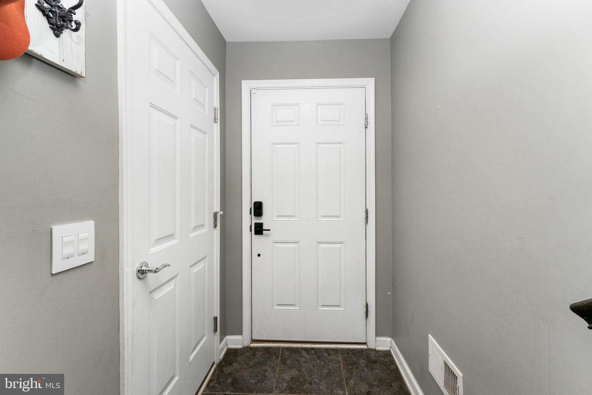 CHERRY HILL - Residential