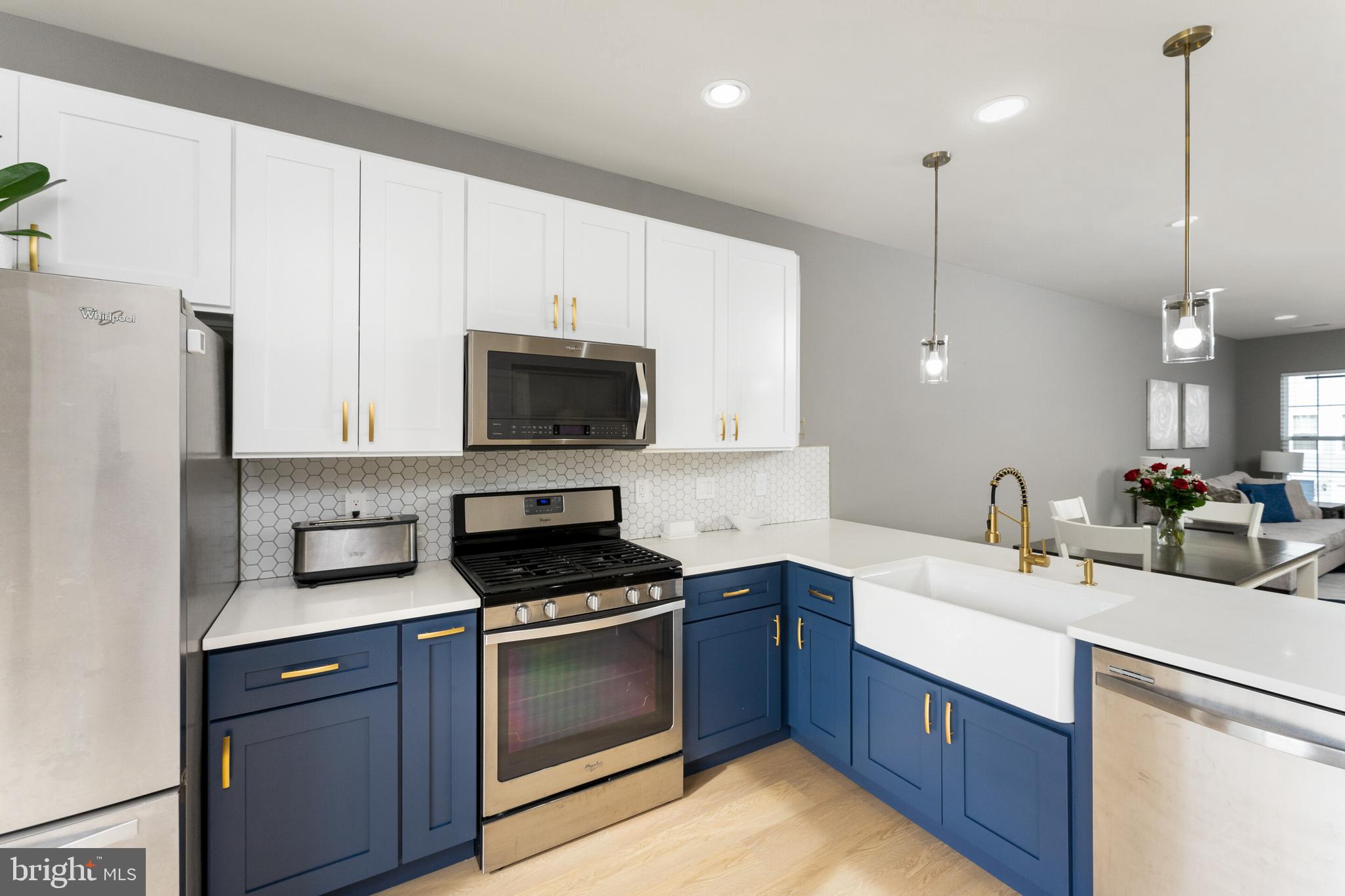 CHERRY HILL - Residential