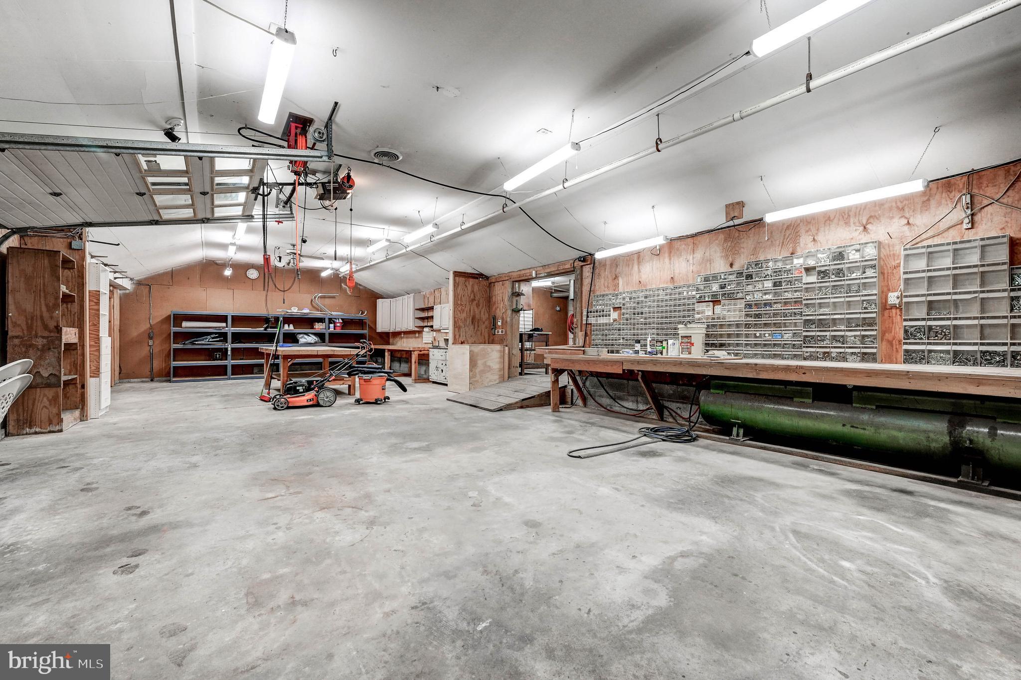 WORTHINGTON VALLEY - Residential