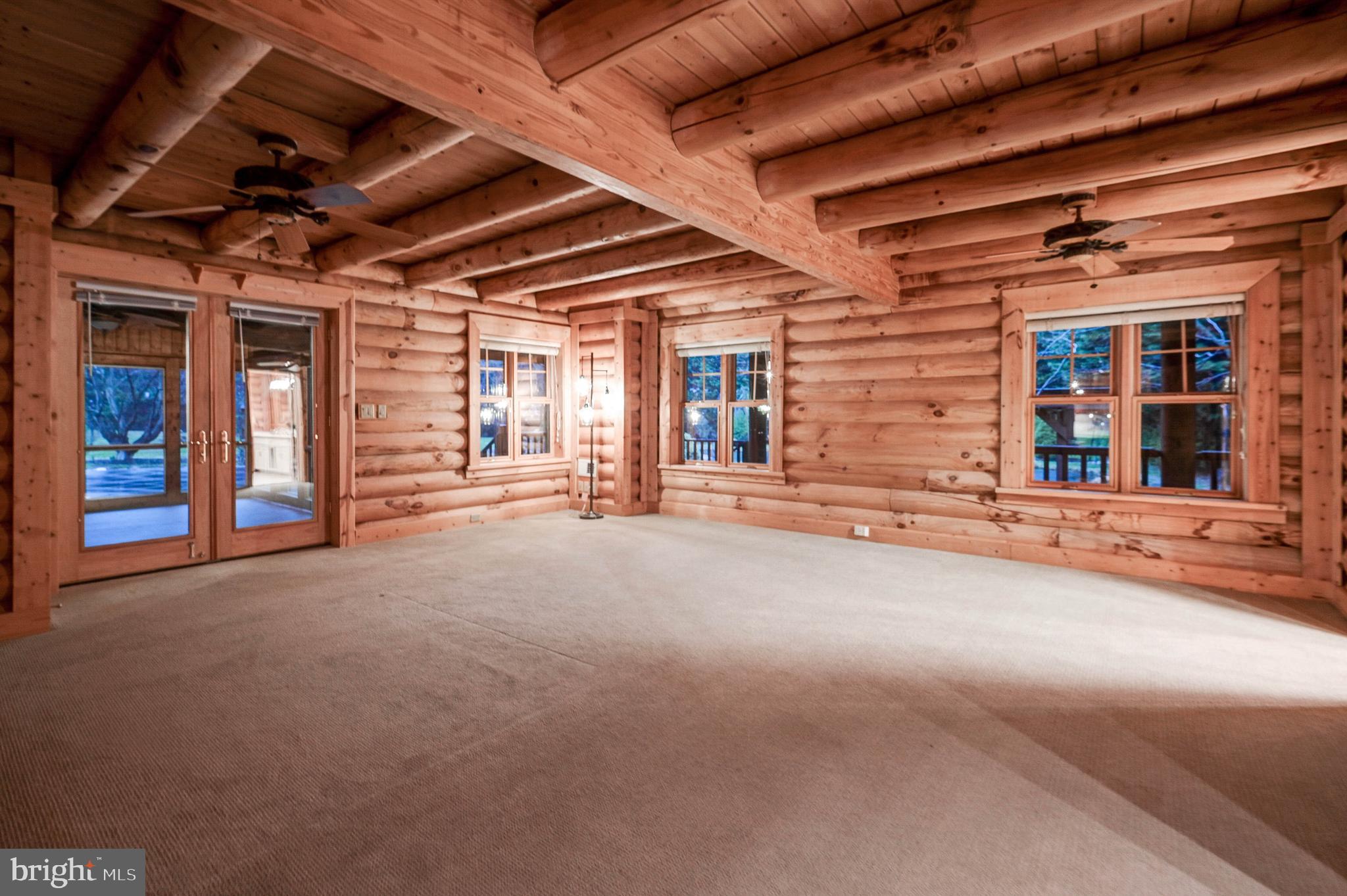 WORTHINGTON VALLEY - Residential