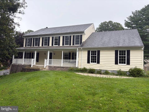Homes For Sale - 10144 Bracken Drive<br/> ELLICOTT CITY, MD 21042