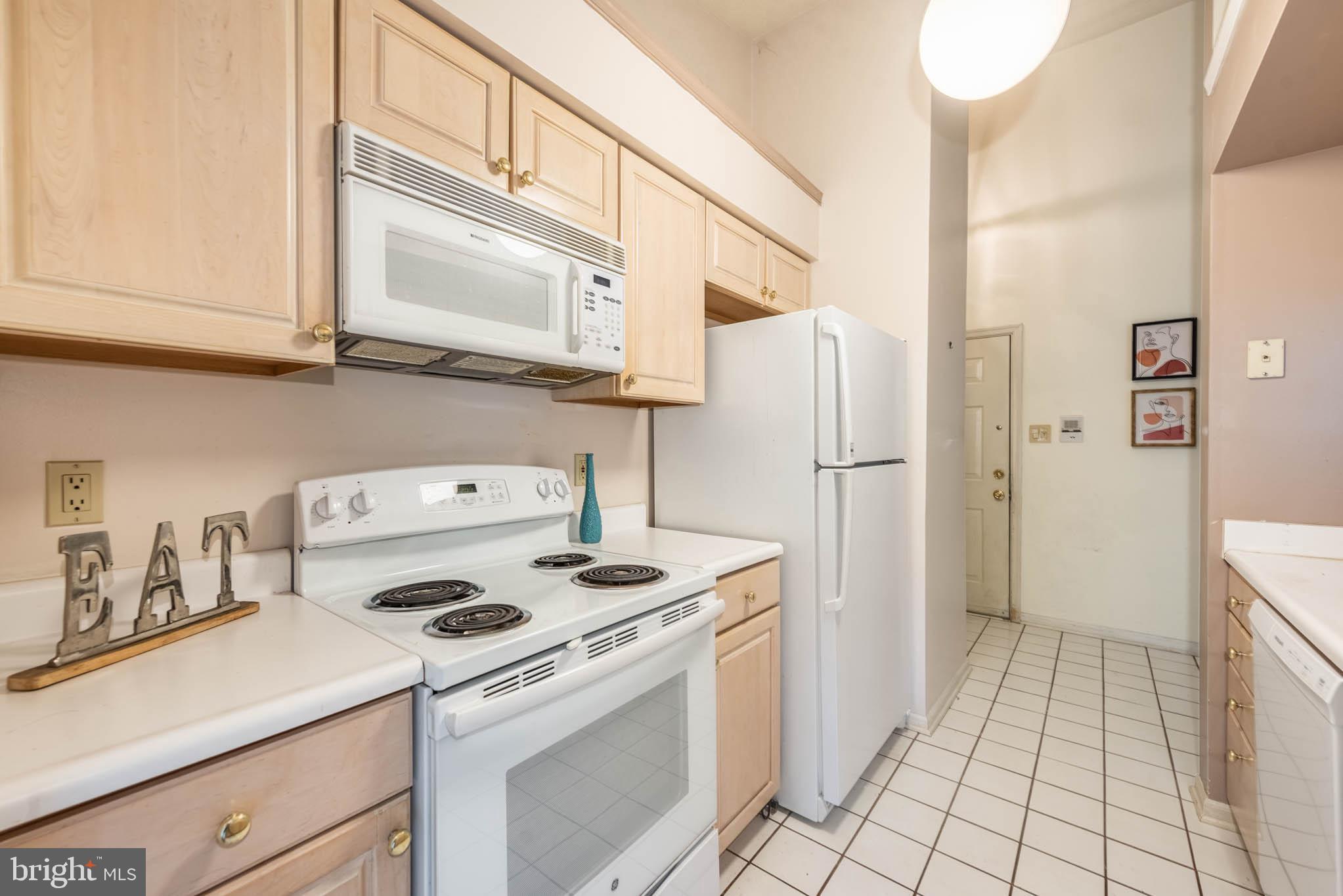 3133 KATEWOOD COURT 3-3133