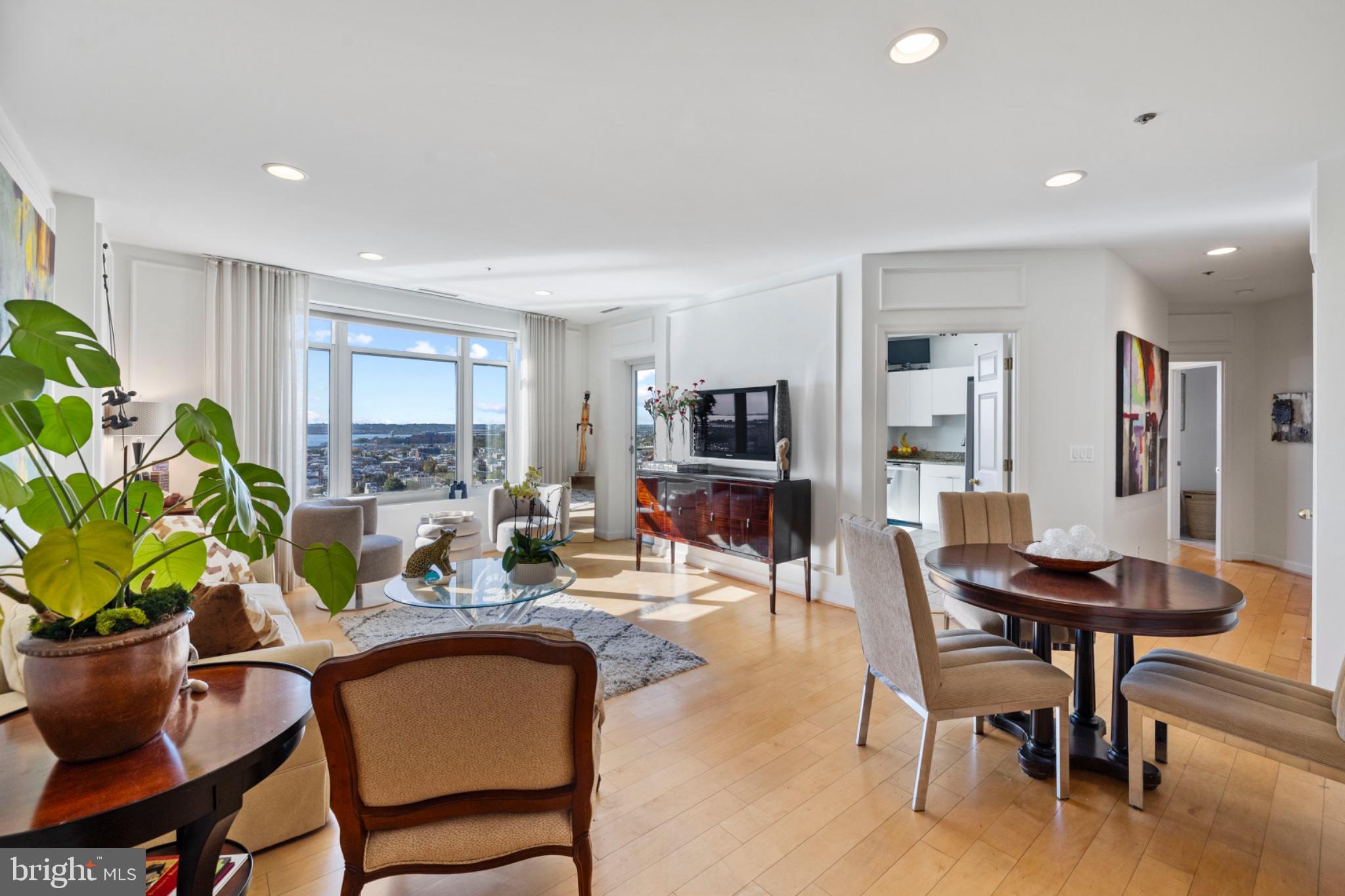 100 HARBORVIEW DRIVE 1708