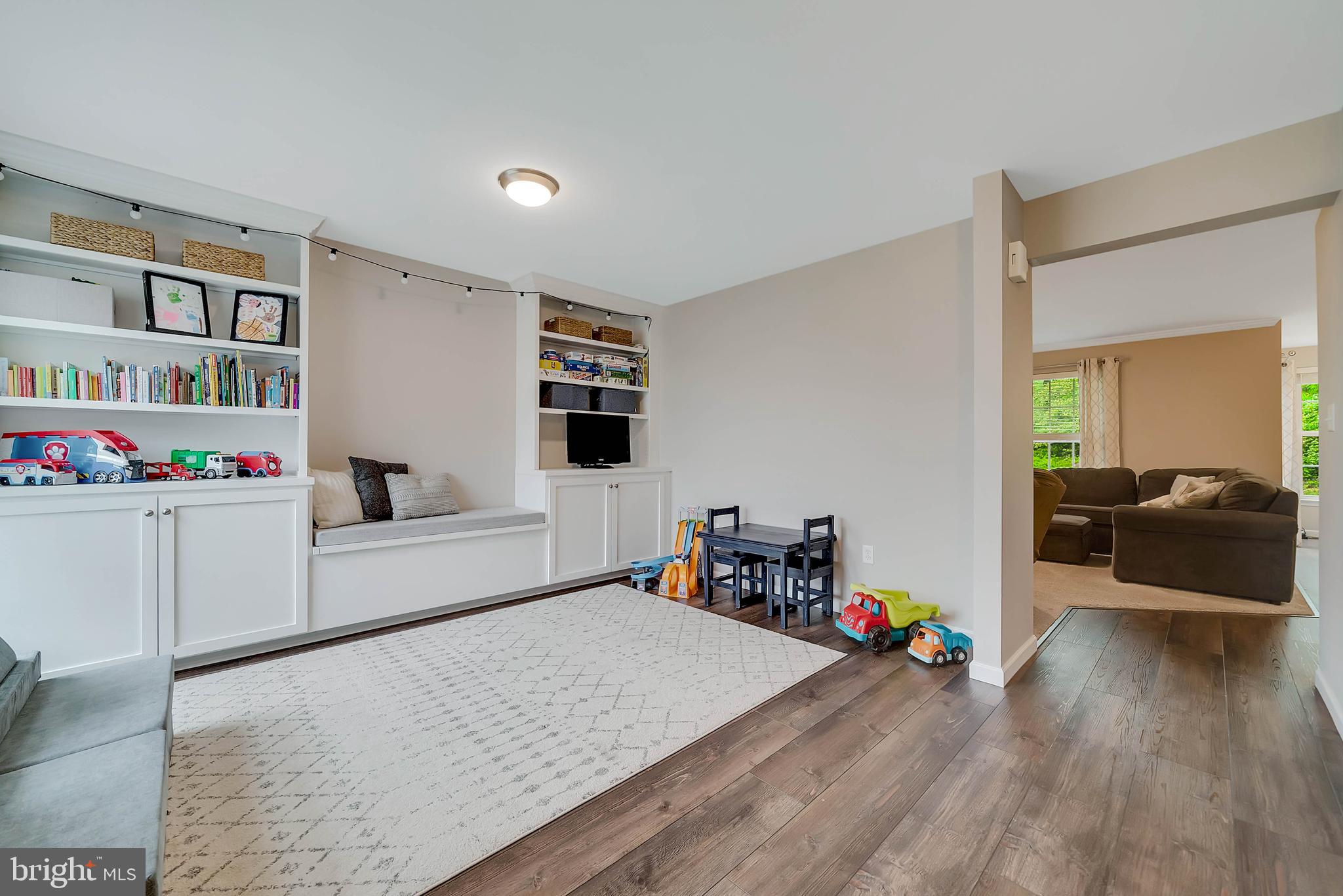 15 COTTONWOOD LANE