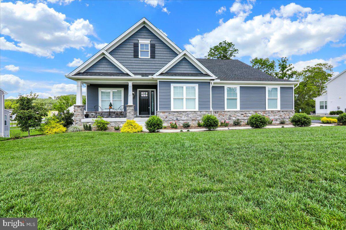315 CHATSWORTH COURT