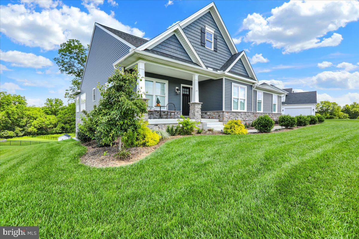 315 CHATSWORTH COURT
