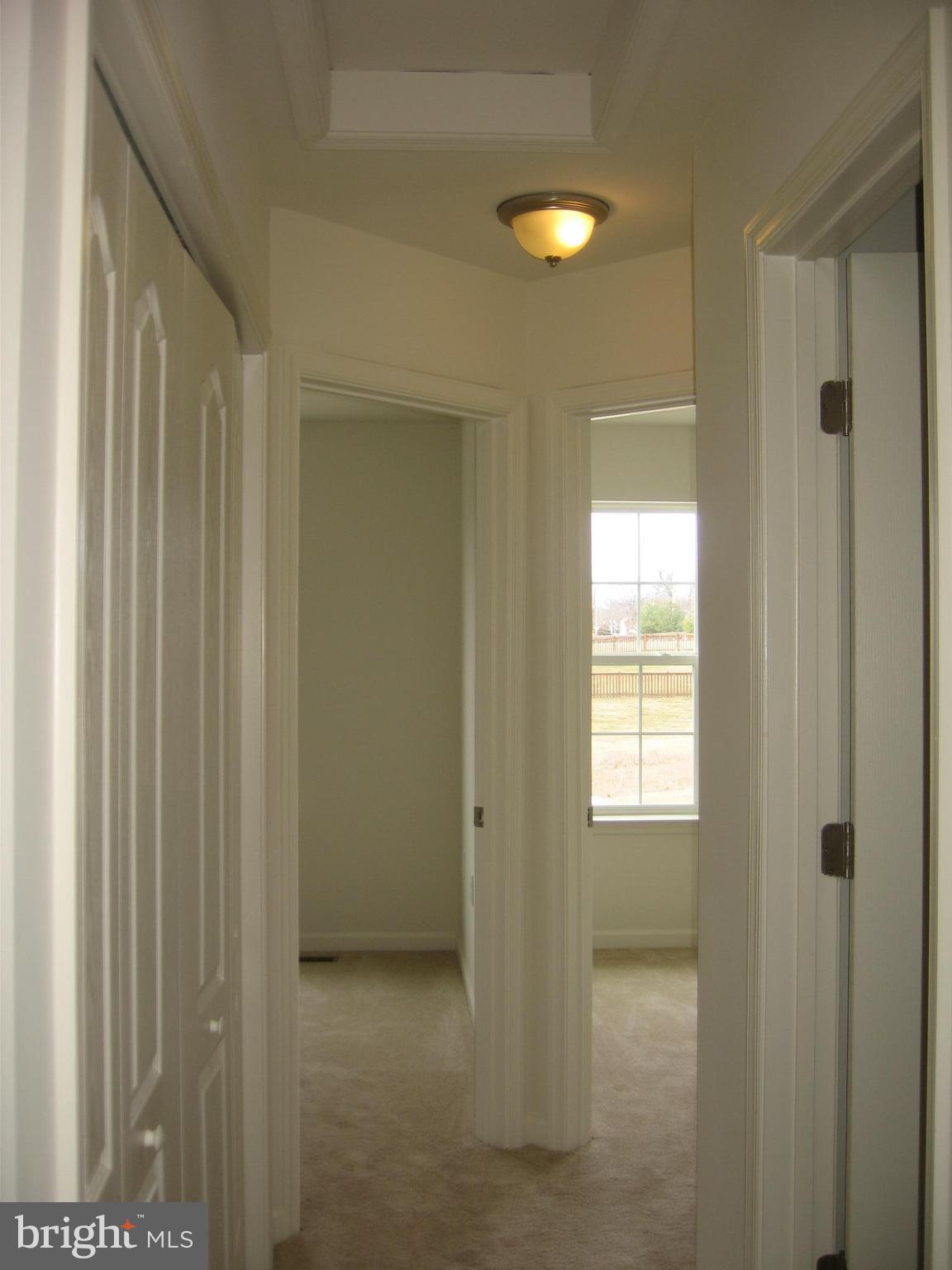 MCCAULEY CROSSING - Residential Lease