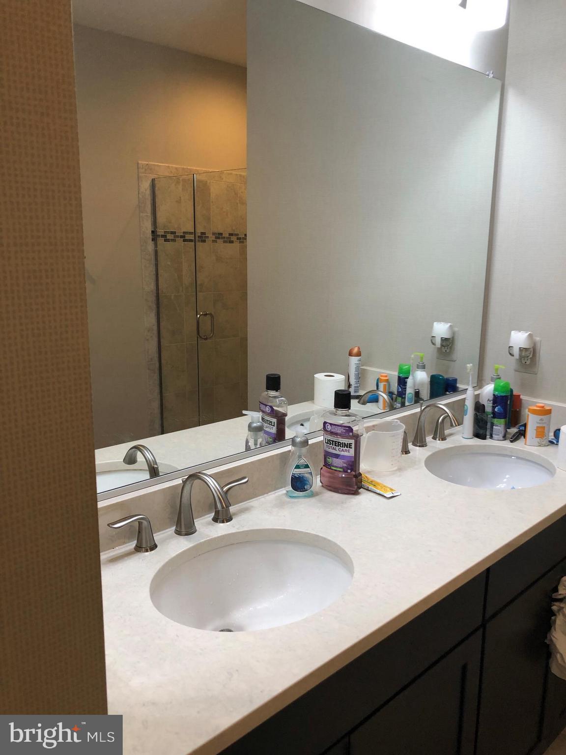 BRAMBLETON LANDBAY 3 - Residential Lease