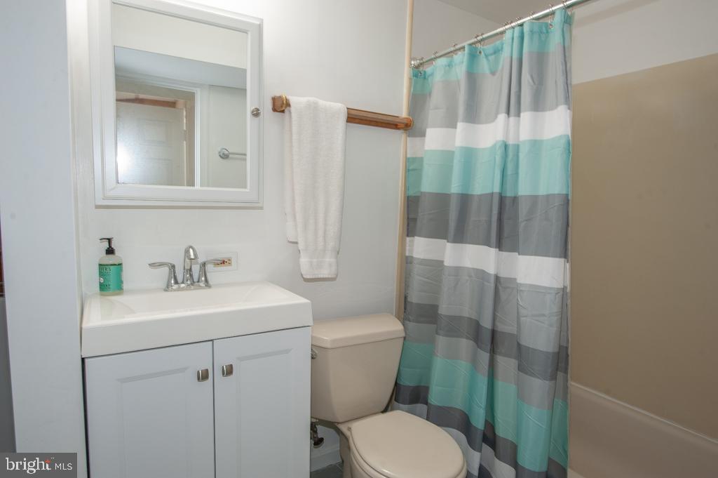 GLYNALTA PARK - Residential Lease