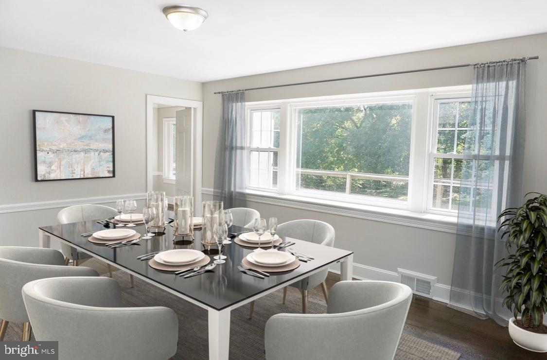 ASHWOOD MANOR - Residential Lease