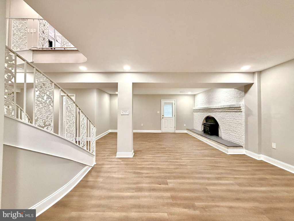 TARQUIN VILLAGE - Residential