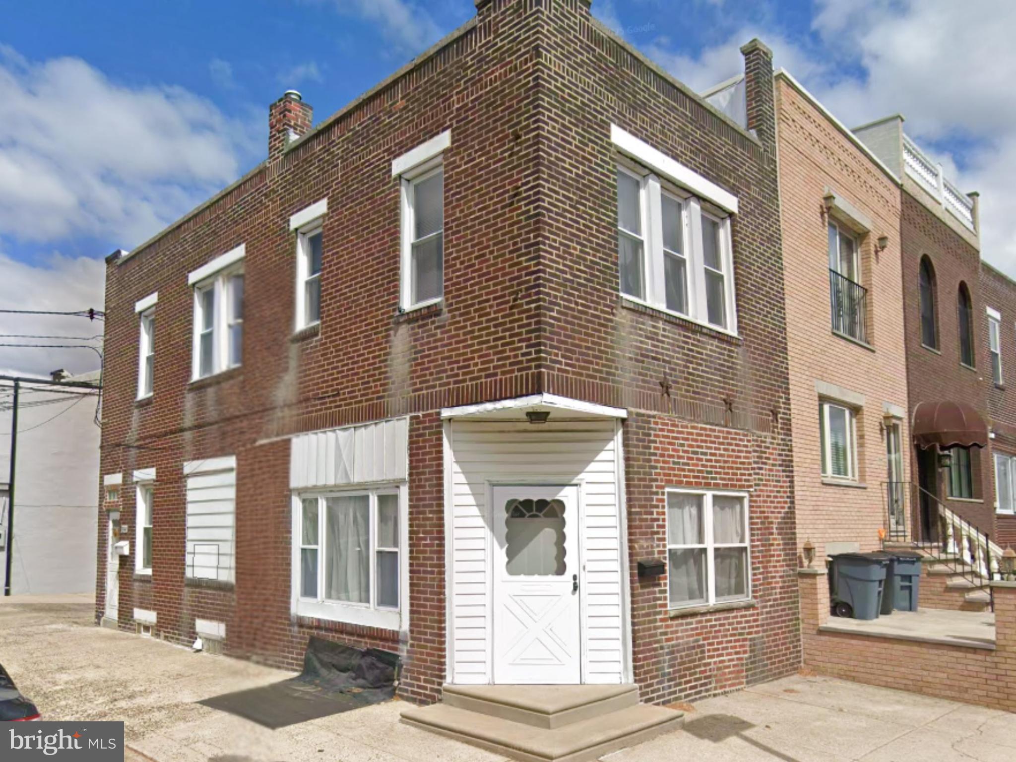 Looking for that suburban vibe without leaving the city? Welcome home! This charming first-floor apartment is perfectly located just steps from Marconi Plaza and the local track field—ideal for morning jogs or relaxing afternoons. You'll be one block away from the Broad Street Line, plus quick access to I-76 and I-95 makes commuting a breeze. Love Philly sports and entertainment? You're within walking distance to Lincoln Financial Field, Citizens Bank Park, and Live! Casino. Inside, you'll find a well-maintained space featuring fresh paint and brand-new flooring. The cozy living room flows into an eat-in kitchen, perfect for everyday meals or hosting friends. The bedroom offers a spacious closet and direct access to a full bathroom with a tub for unwinding after a long day. Downstairs, enjoy the convenience of laundry and tons of storage space in the basement. You'll also love being just a block away from great coffee shops, restaurants, and all that nearby Passyunk Square has to offer. City living never felt so peaceful—come see for yourself!