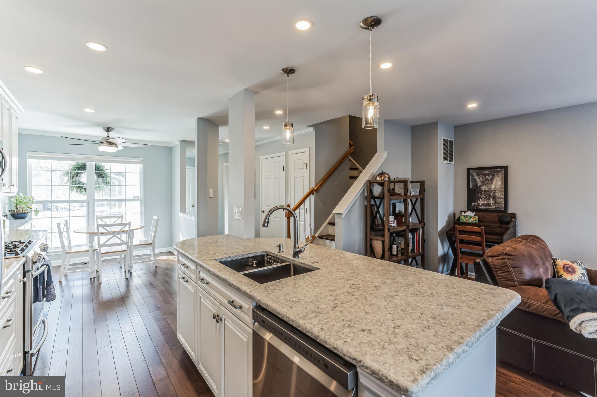 CHARLESTOWN HUNT - Residential