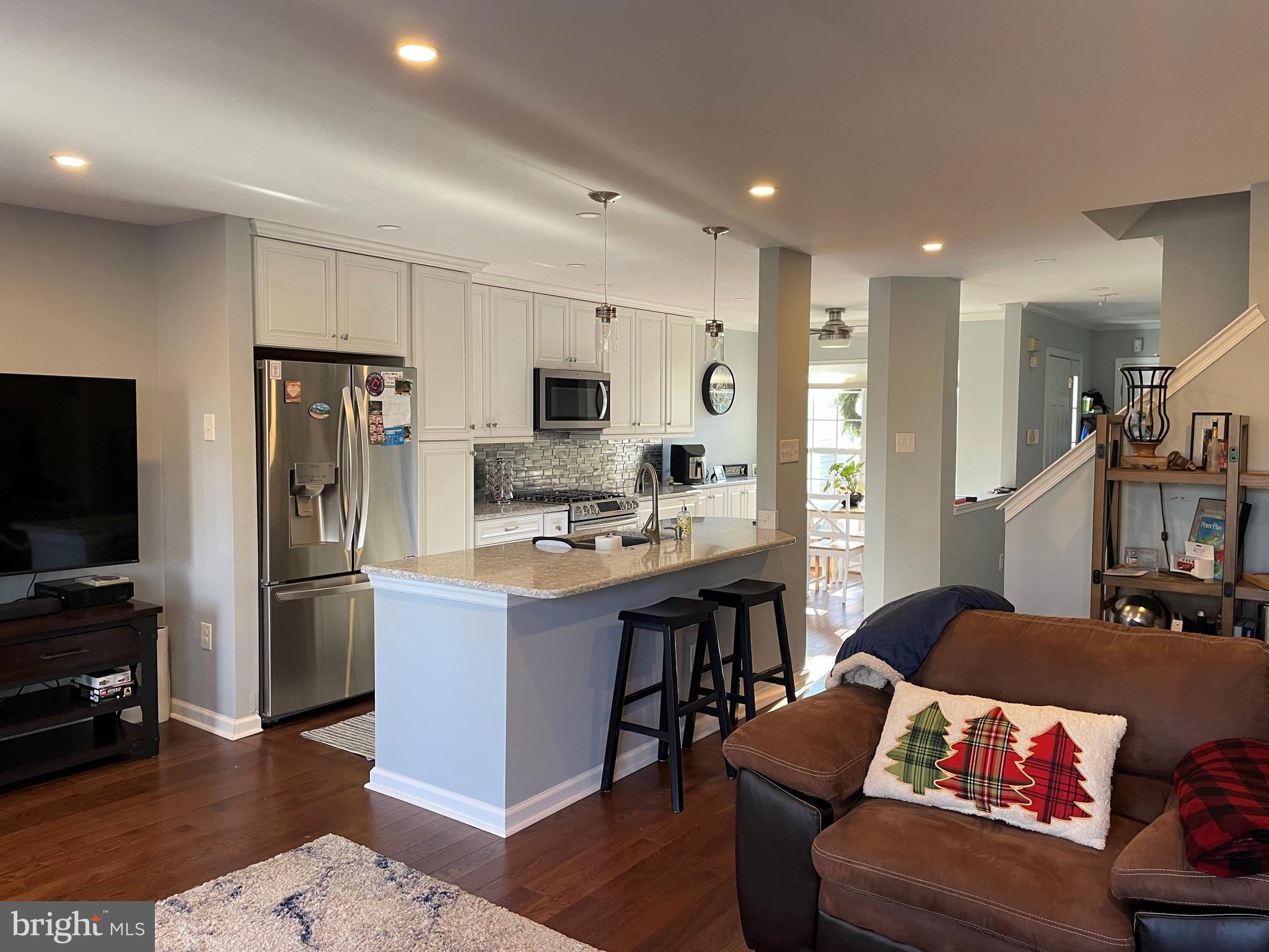 CHARLESTOWN HUNT - Residential