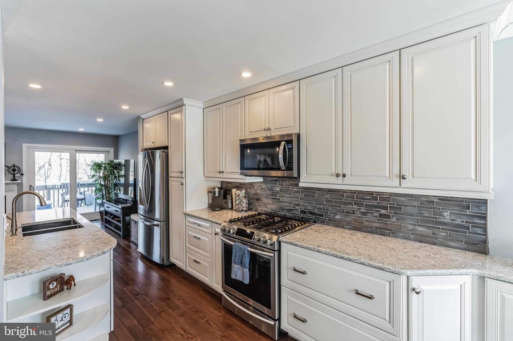 CHARLESTOWN HUNT - Residential