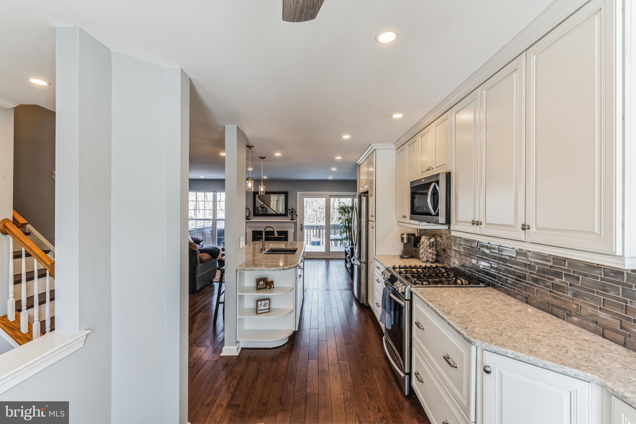 CHARLESTOWN HUNT - Residential