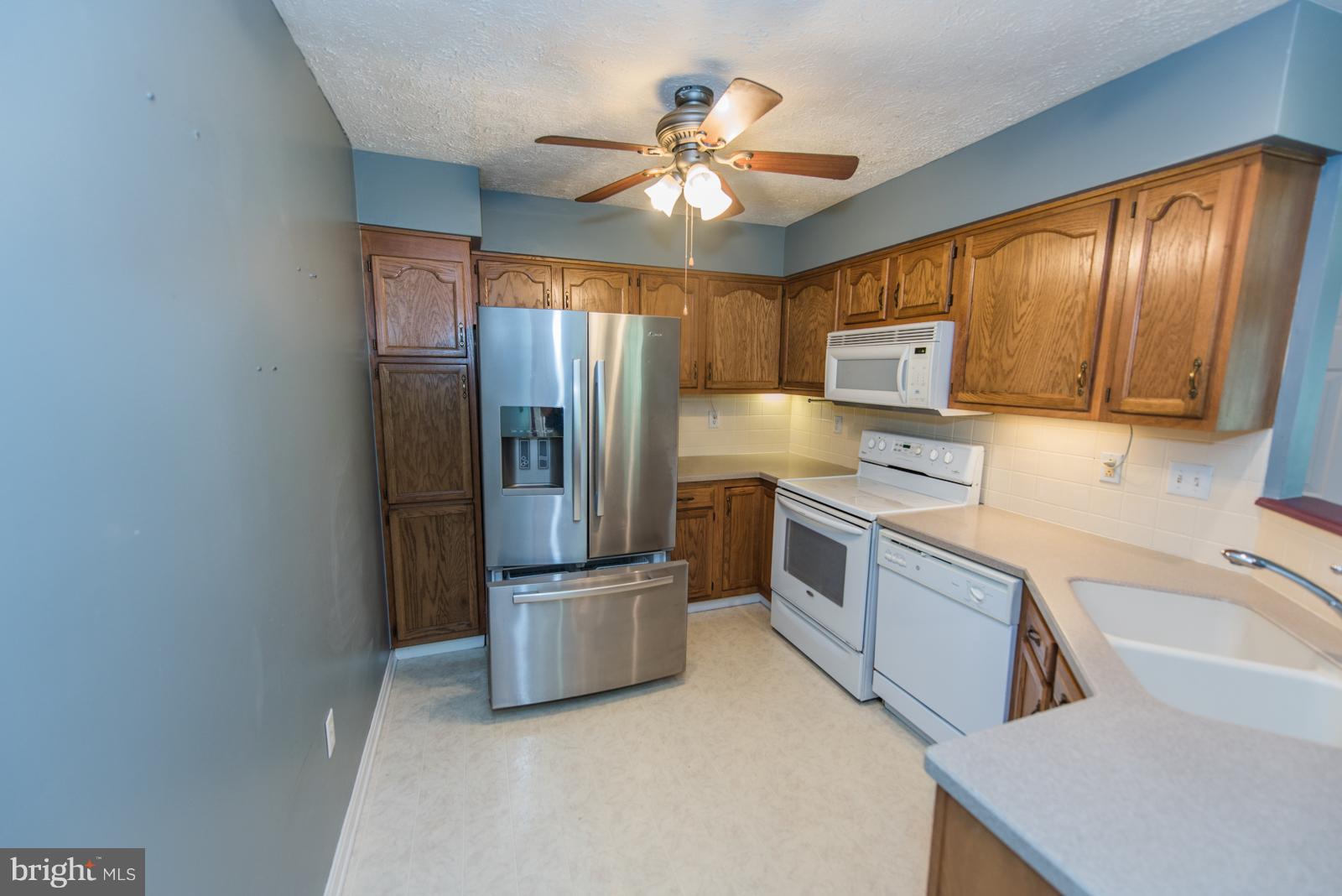 PINEWOOD HILLS - Residential