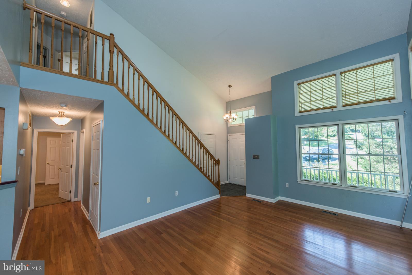 PINEWOOD HILLS - Residential