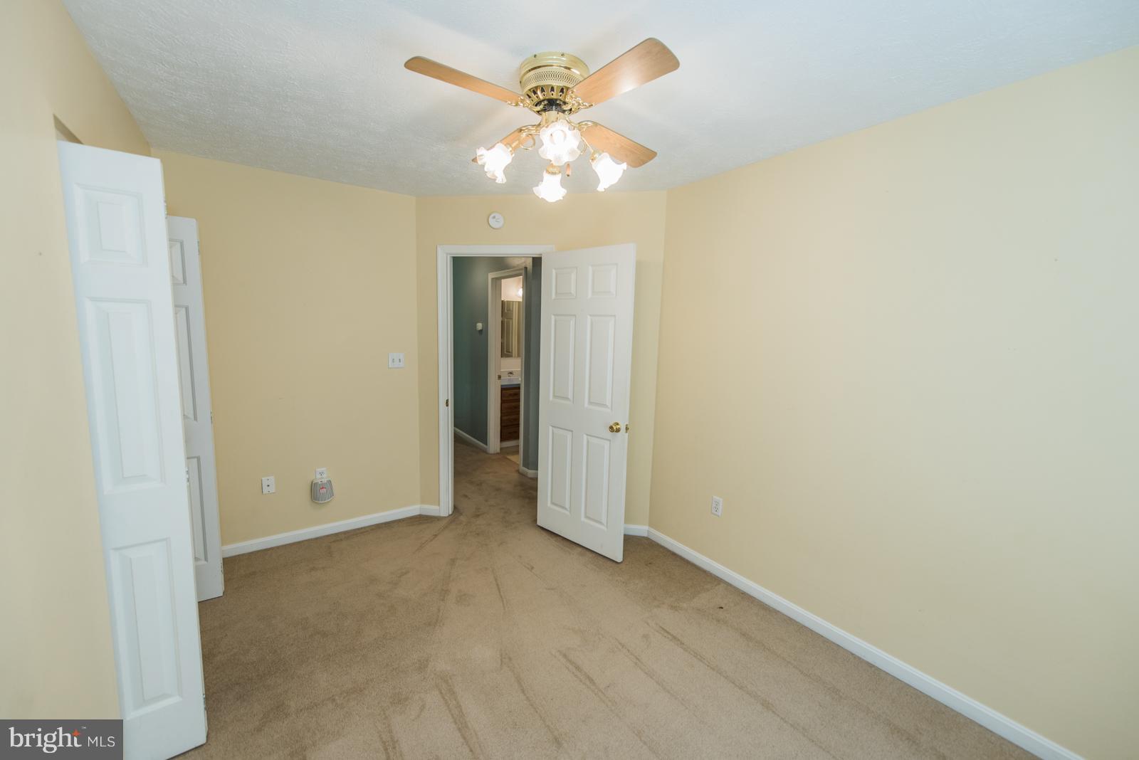 PINEWOOD HILLS - Residential