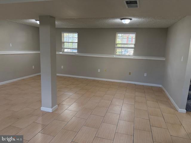 RAMBLEWOOD - Residential