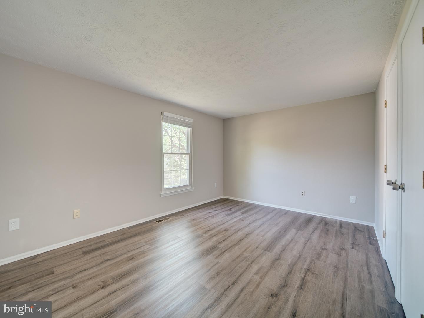 RAMBLEWOOD - Residential