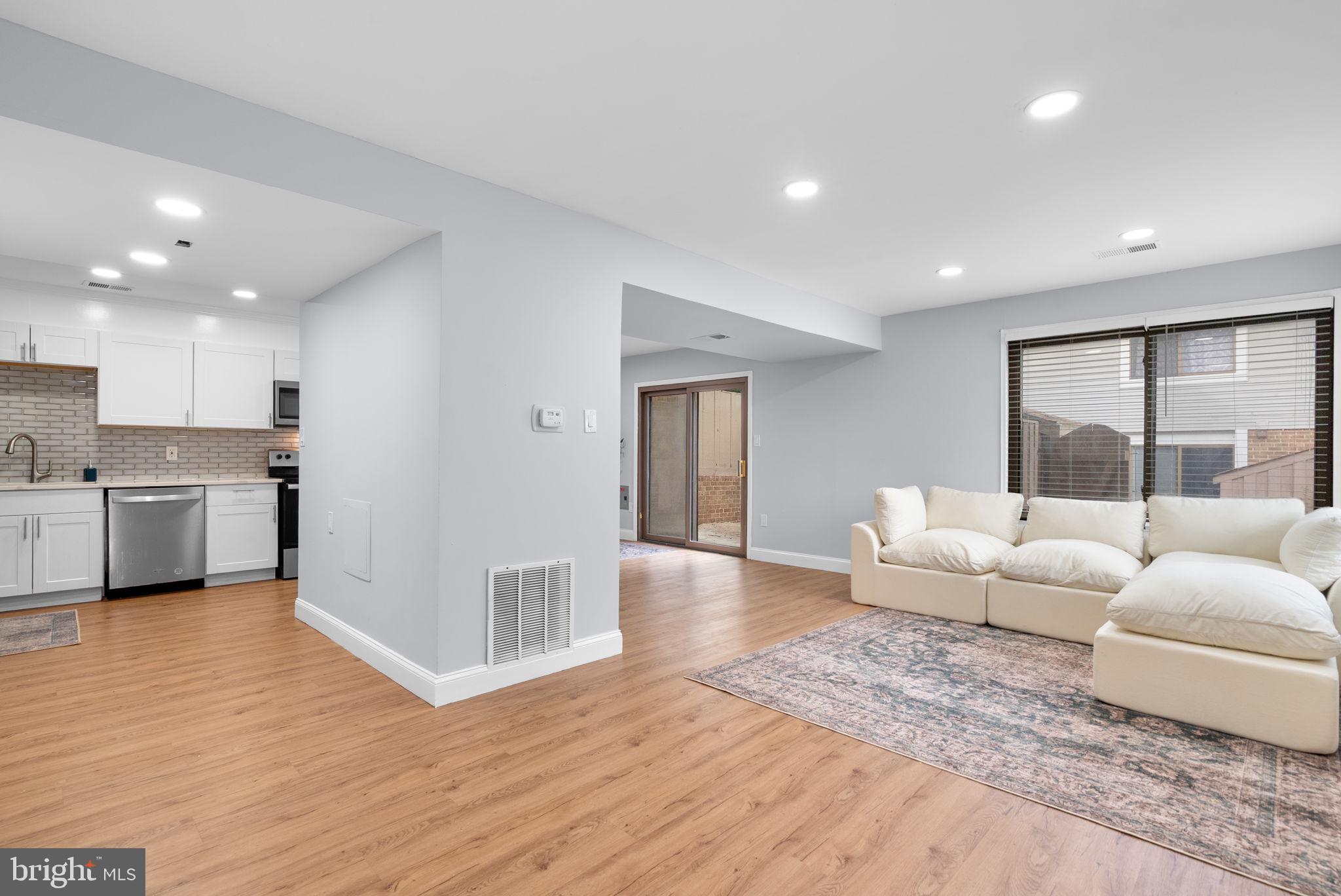 18734 GINGER COURT