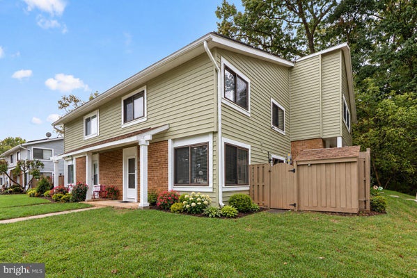 18734 GINGER CT, GERMANTOWN, MD 20874 - Image 32fb6cfe5d6c2a93d939e79f9029b970/152195097