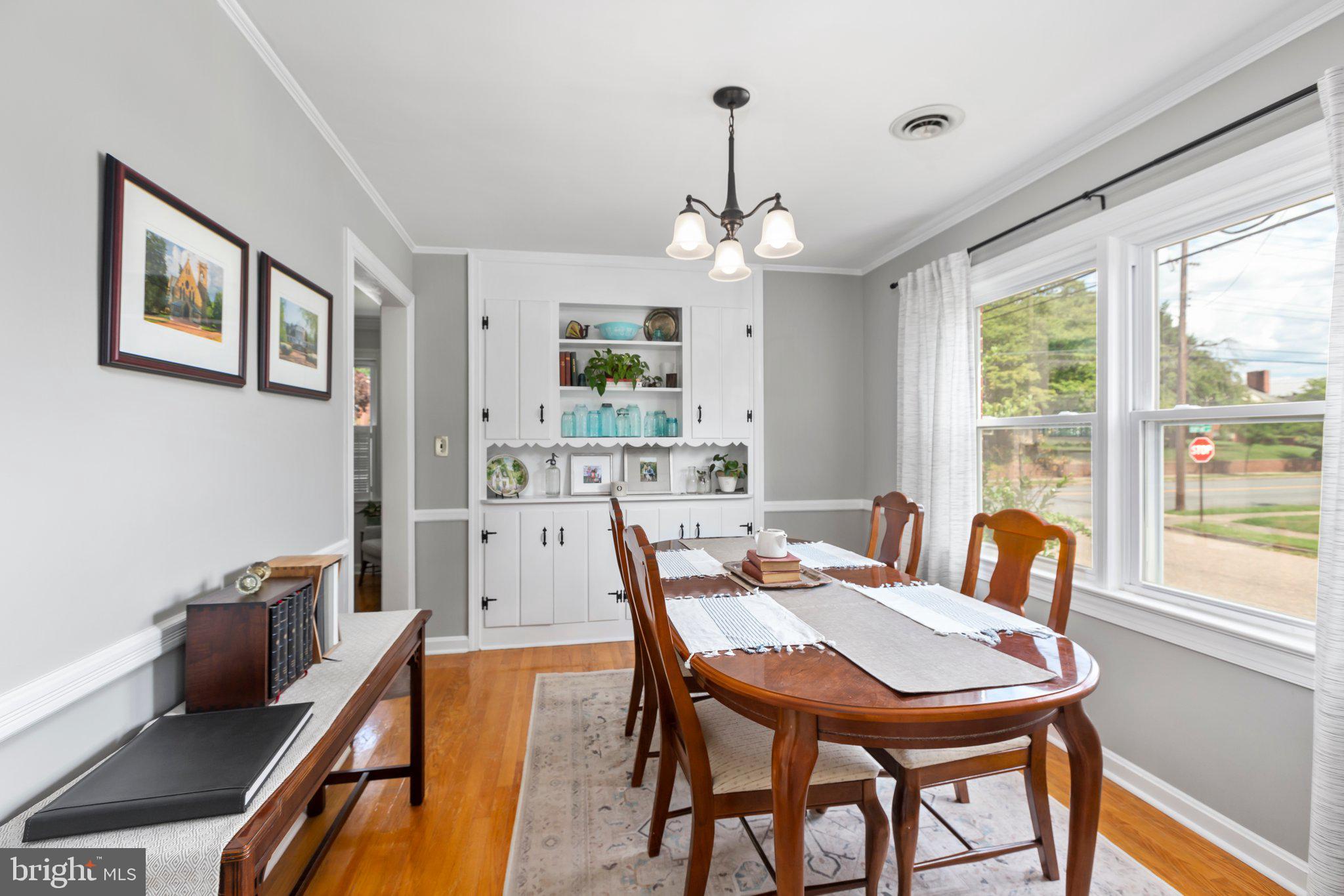 COLLEGE HEIGHTS - Residential Lease