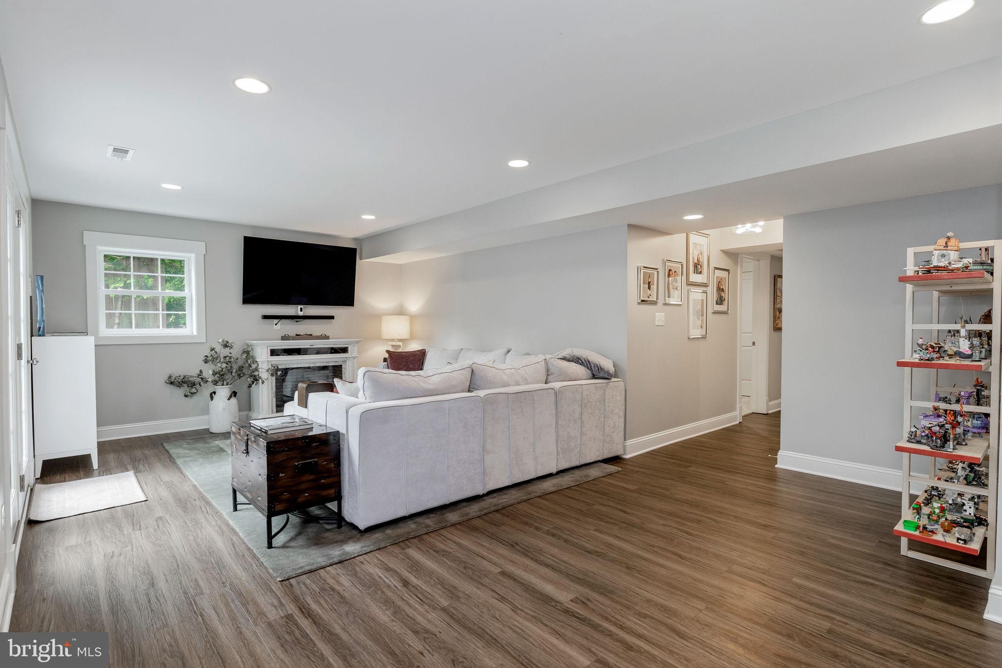 ALNOR HEIGHTS - Residential
