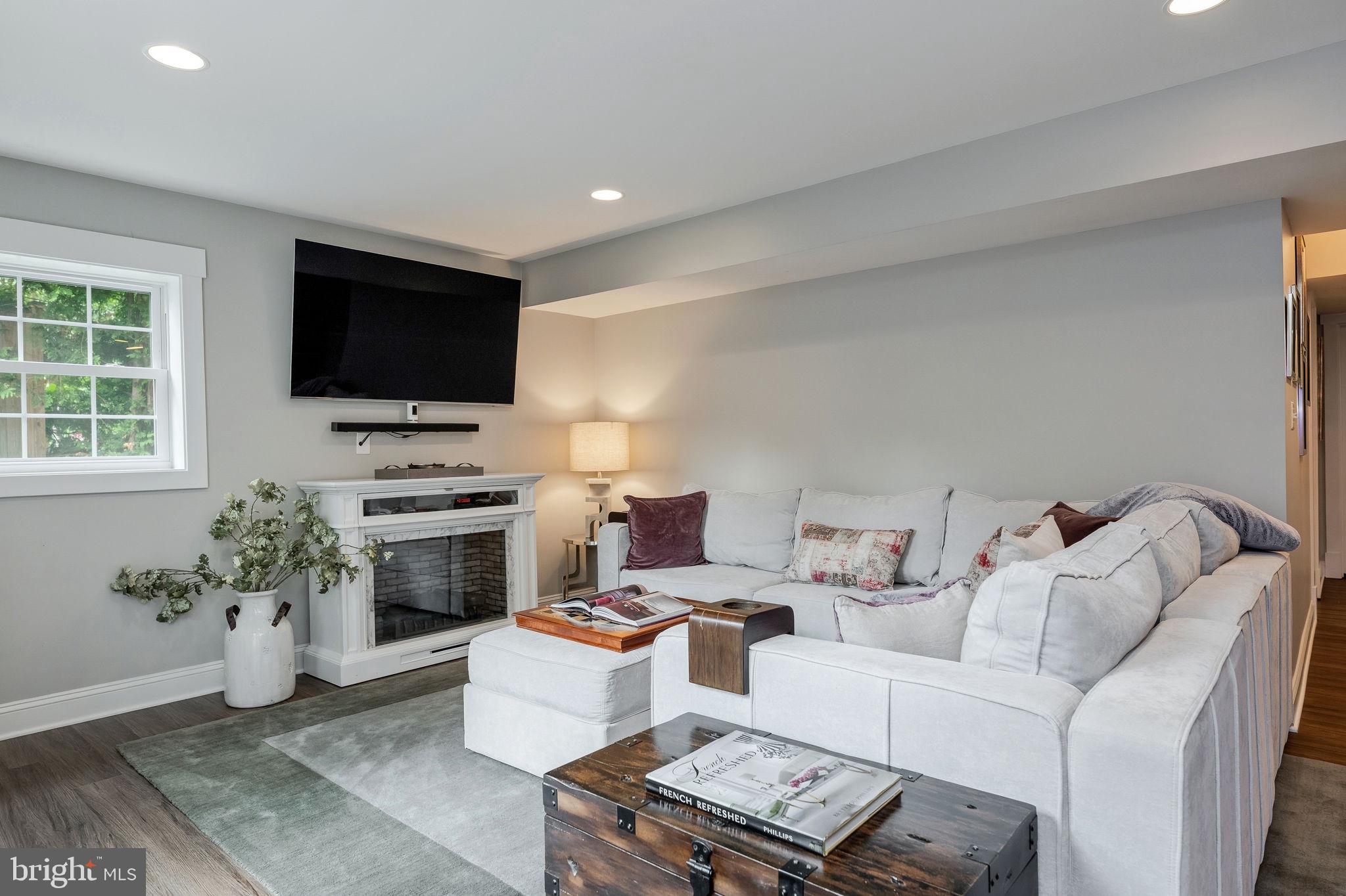 ALNOR HEIGHTS - Residential