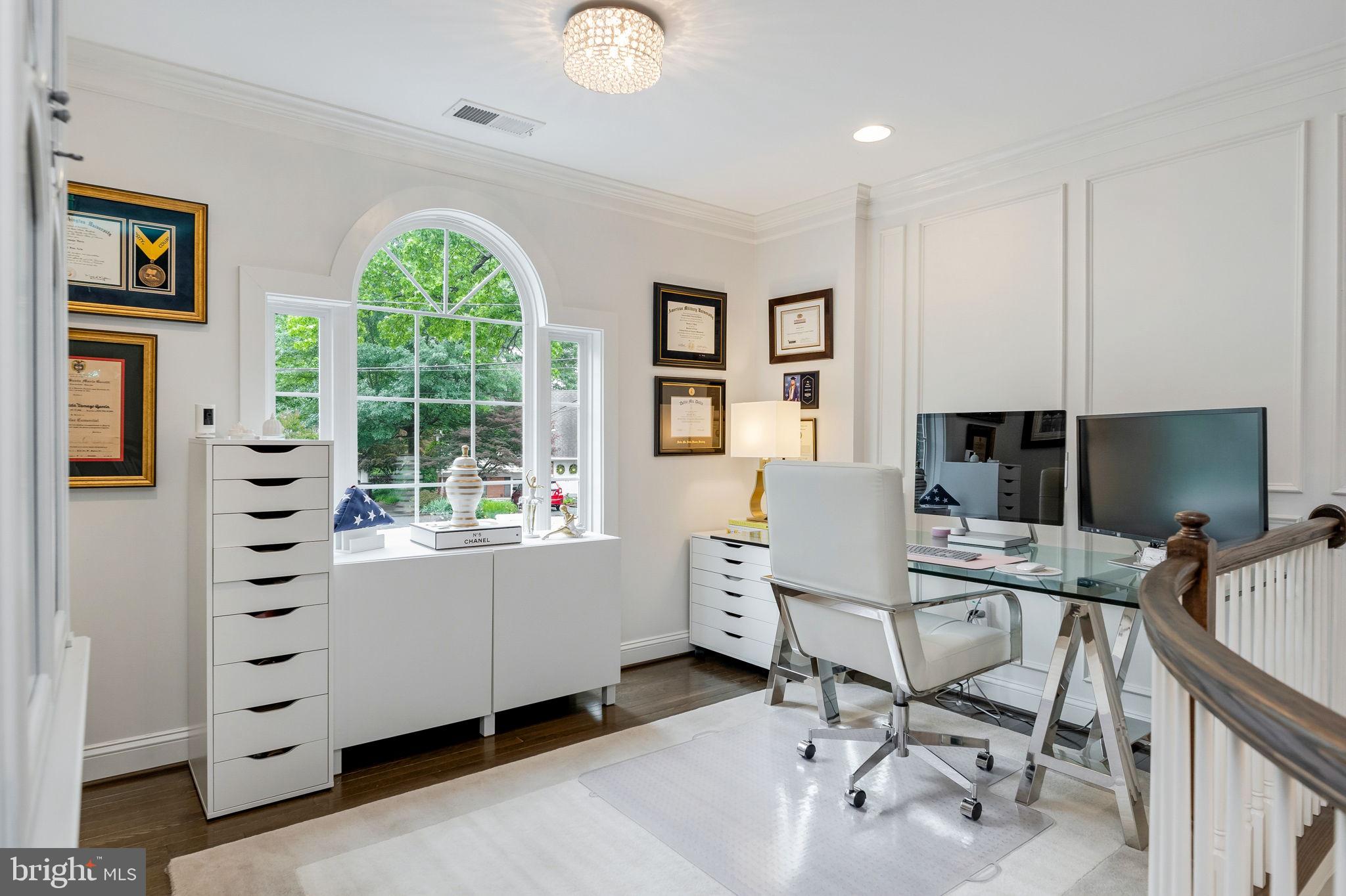 ALNOR HEIGHTS - Residential