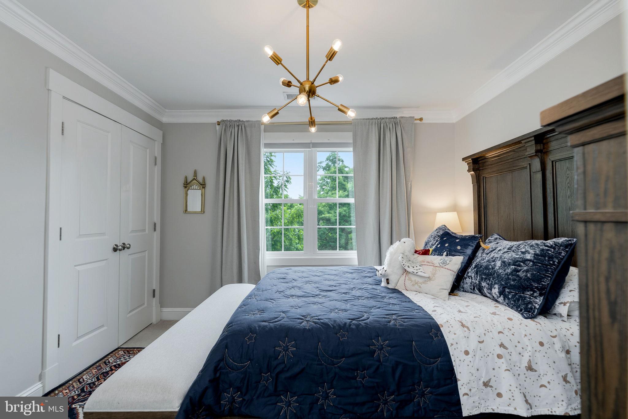 ALNOR HEIGHTS - Residential