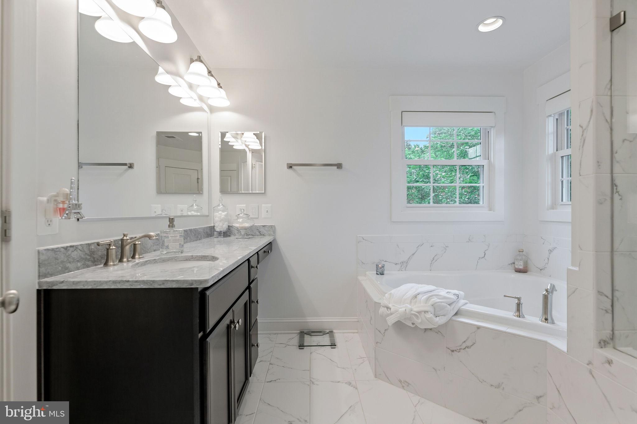 ALNOR HEIGHTS - Residential