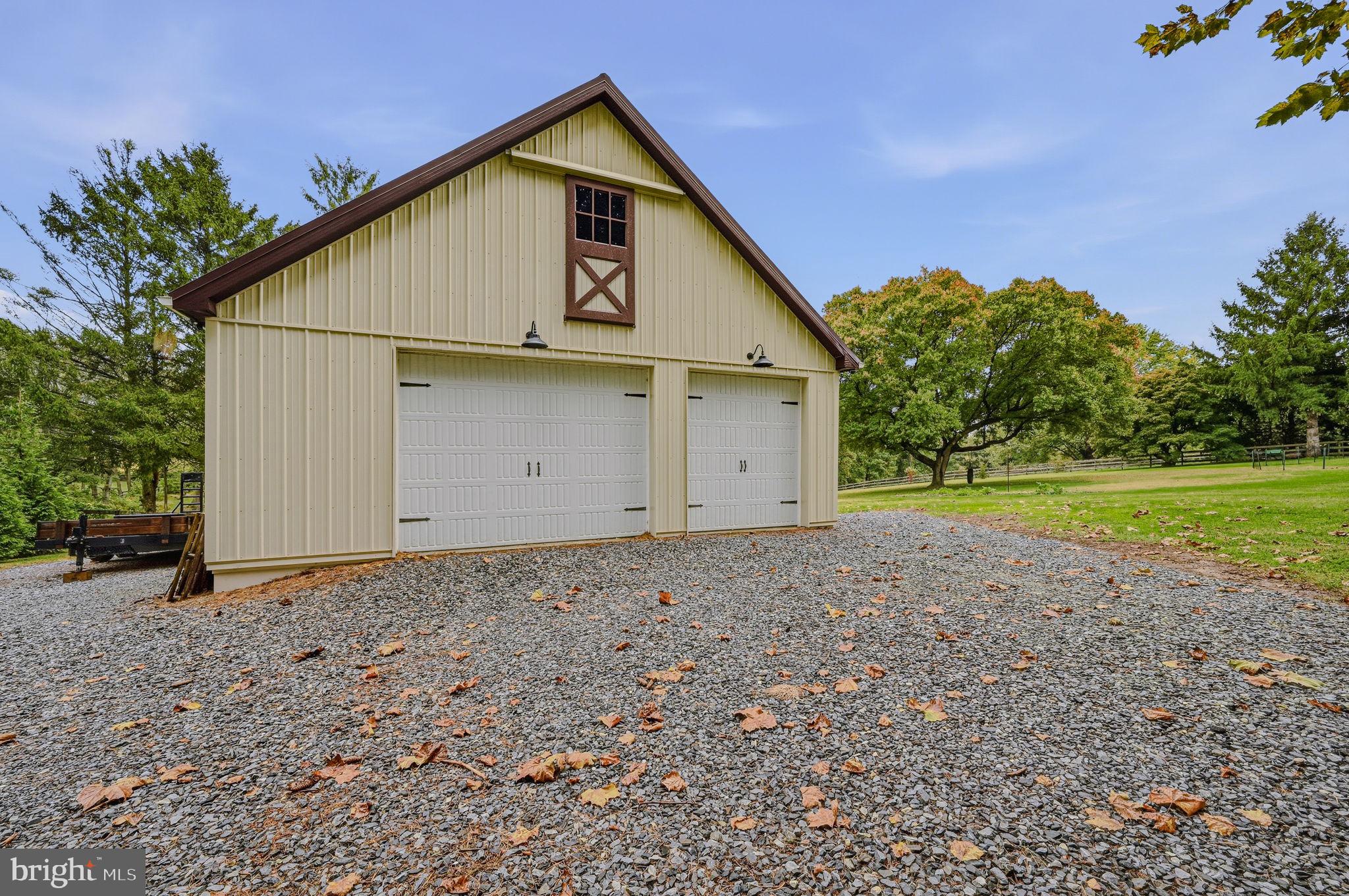 590 WALTER ROAD