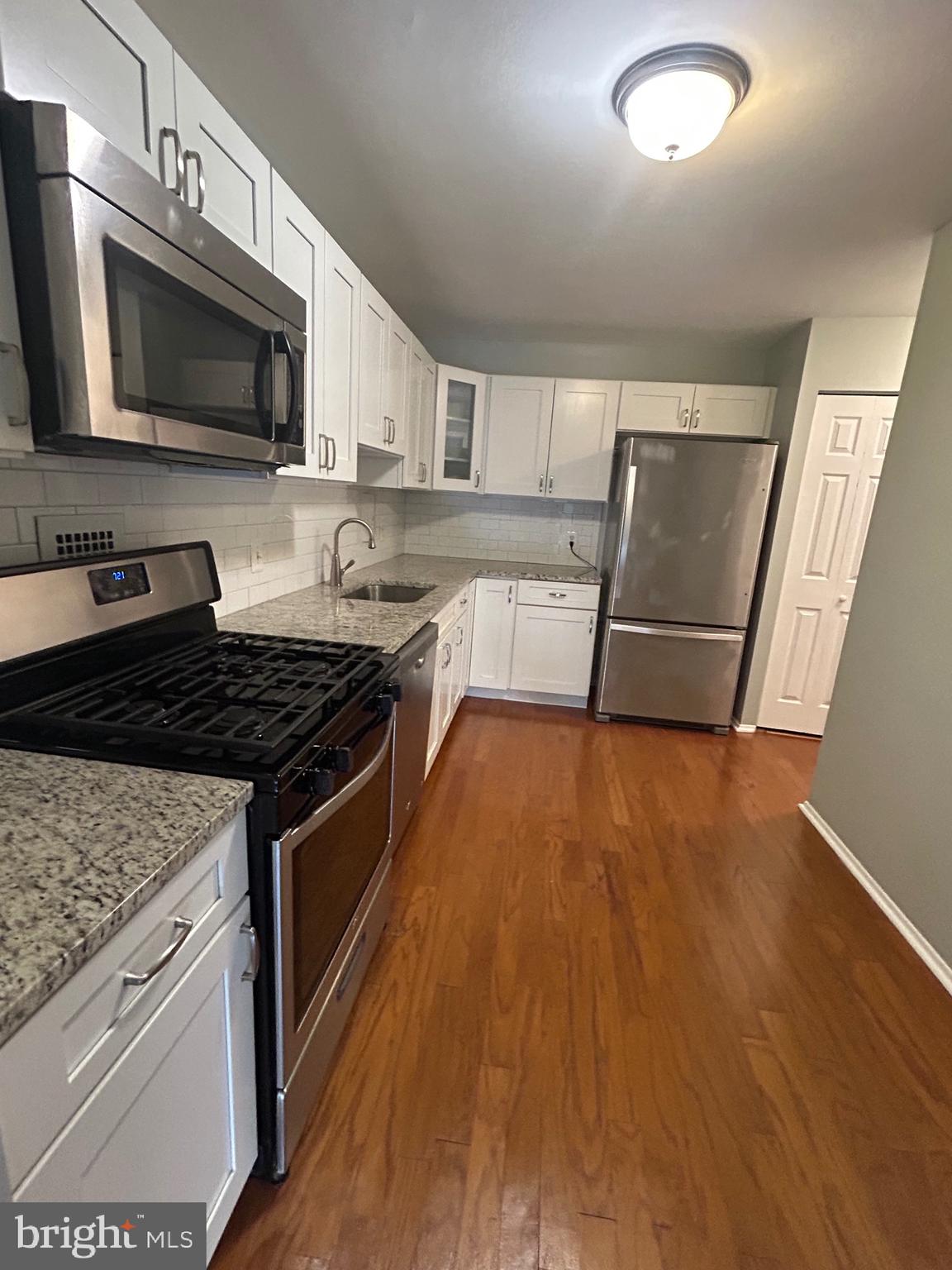 PARKSIDE PLAZA CODM - Residential