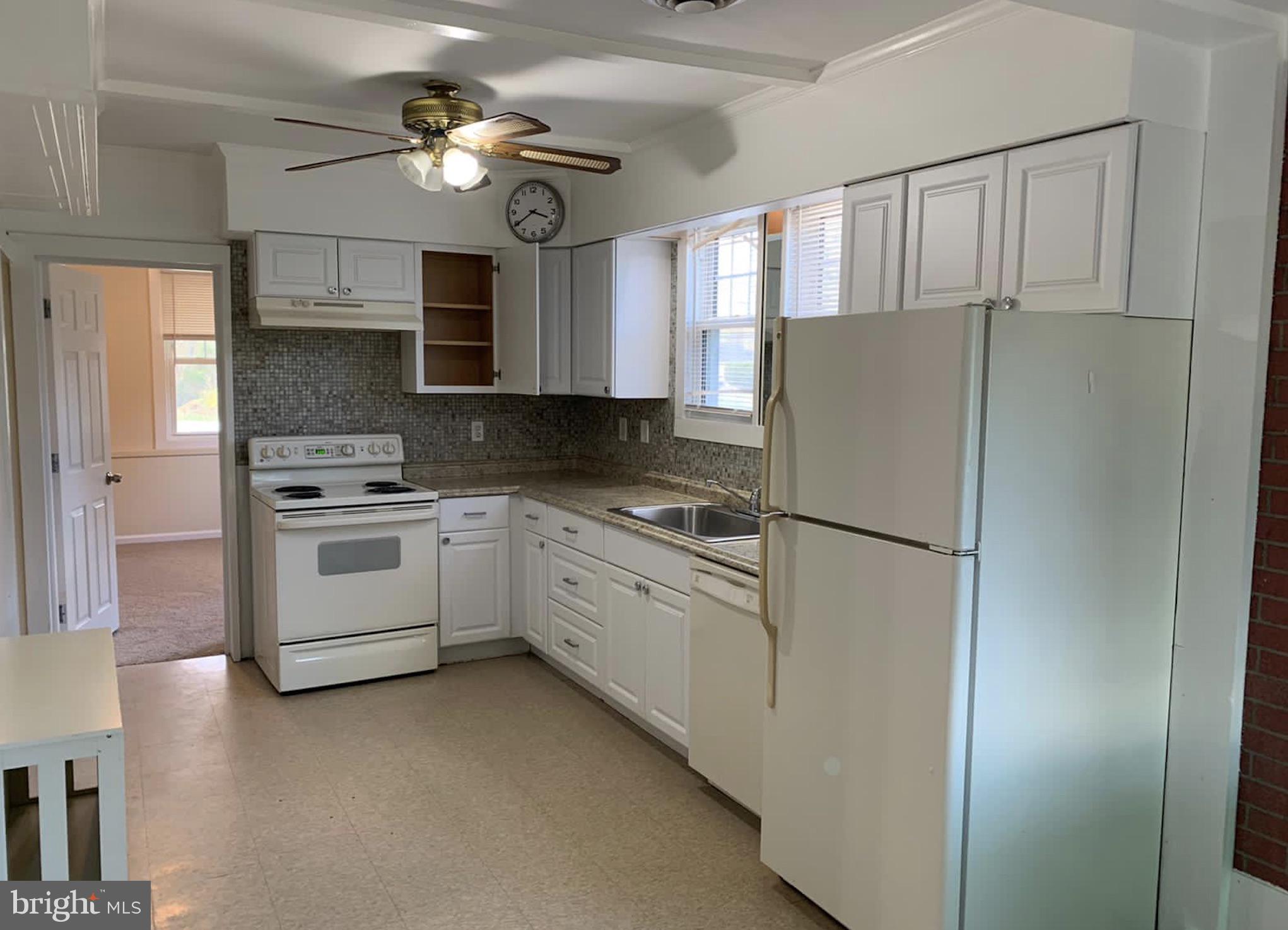 BEECH CREEK - Residential Lease