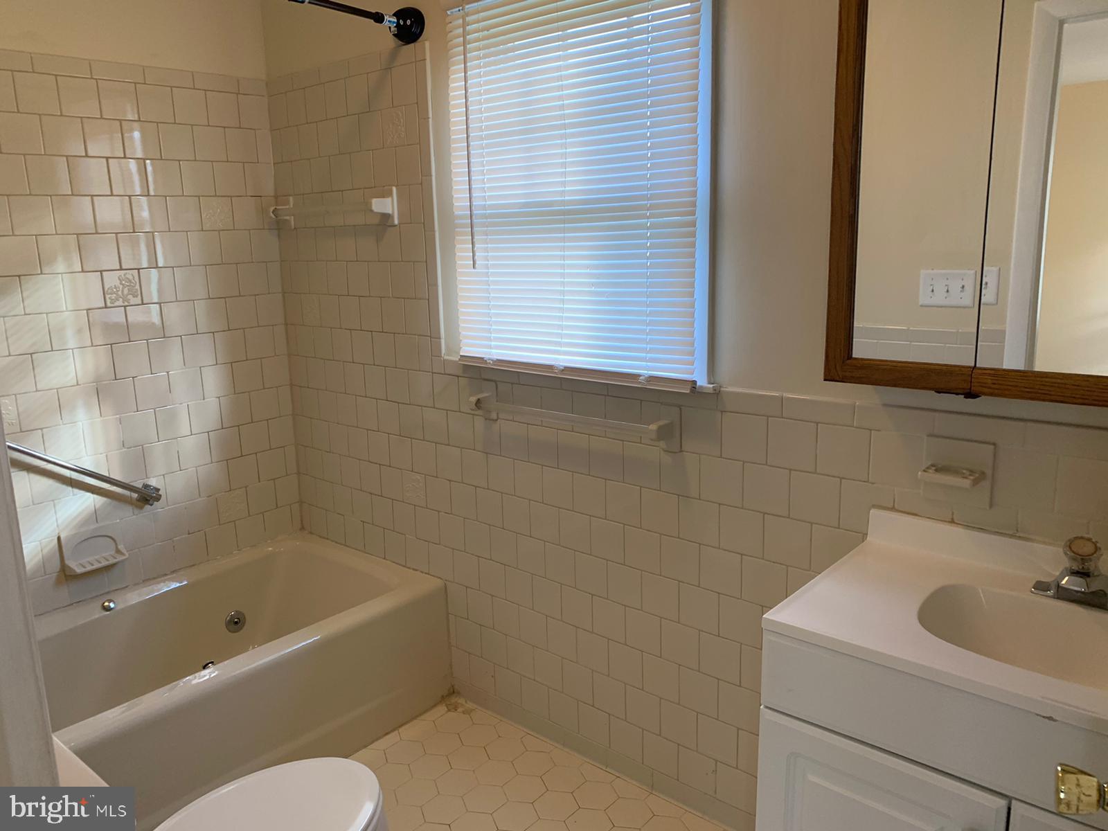 BEECH CREEK - Residential Lease