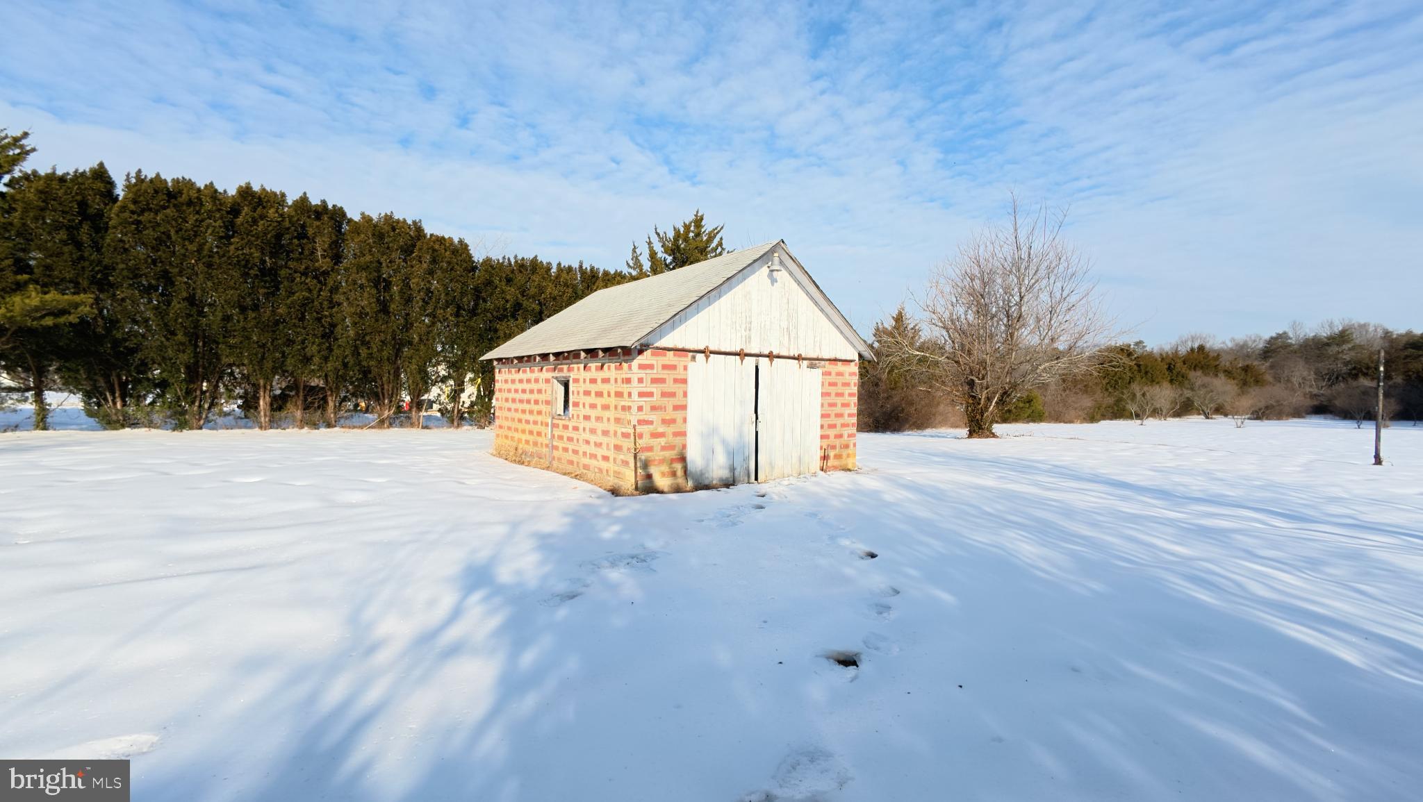 MILLVILLE - Residential