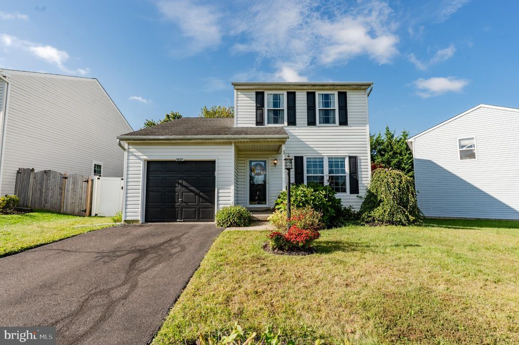 Photo of 1037 Deerfield Circle, PERKASIE, PA 18944 (MLS # PABU2106792)