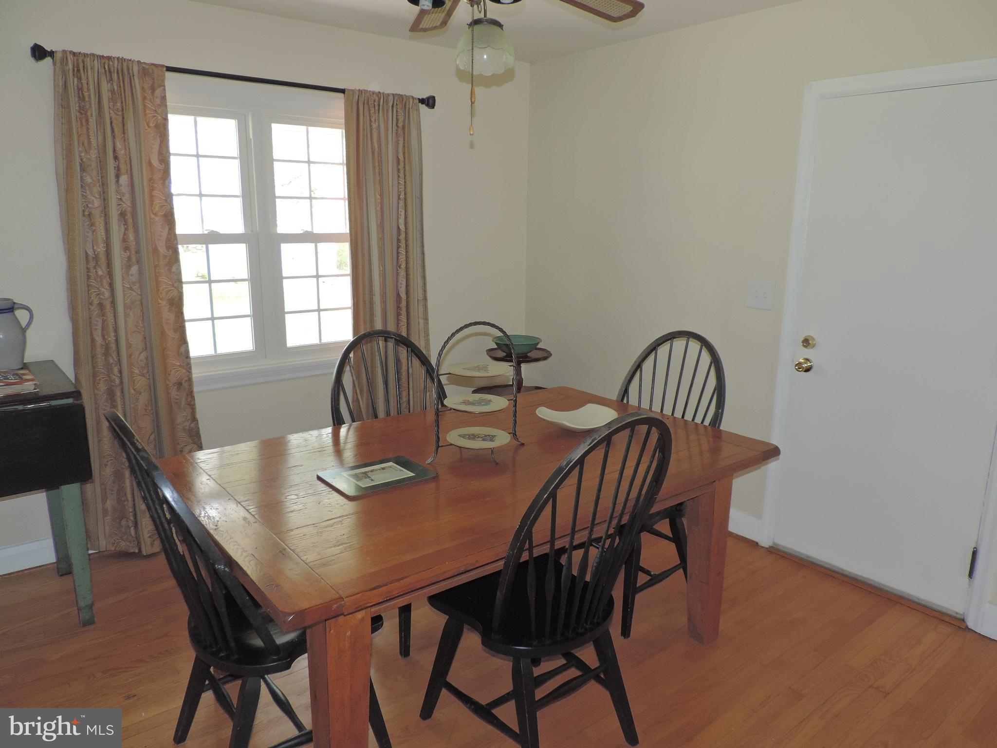 BURKLEY MANOR - Residential