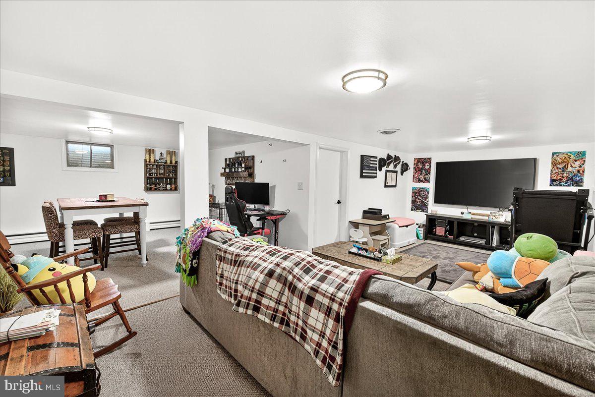 COLONIAL PARK - Residential