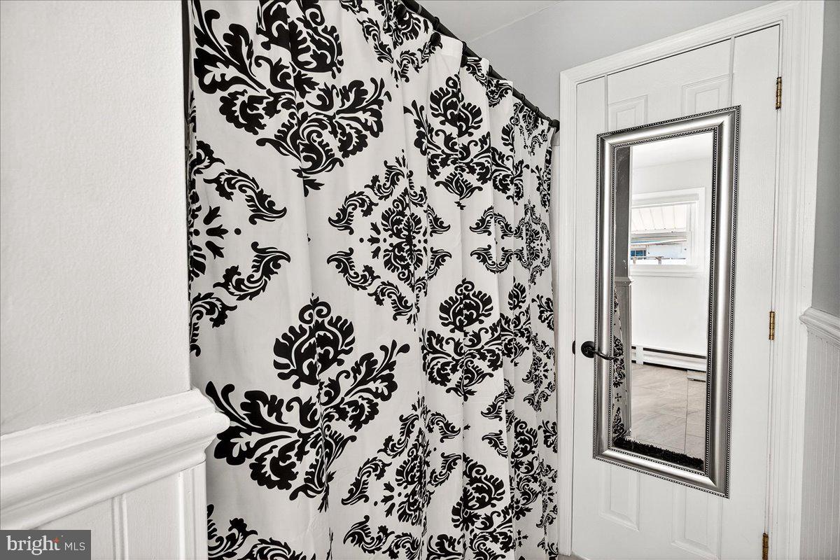 COLONIAL PARK - Residential