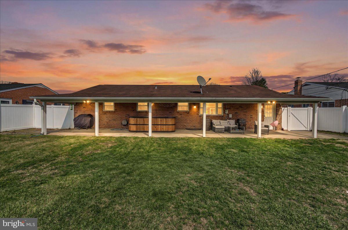 COLONIAL PARK - Residential