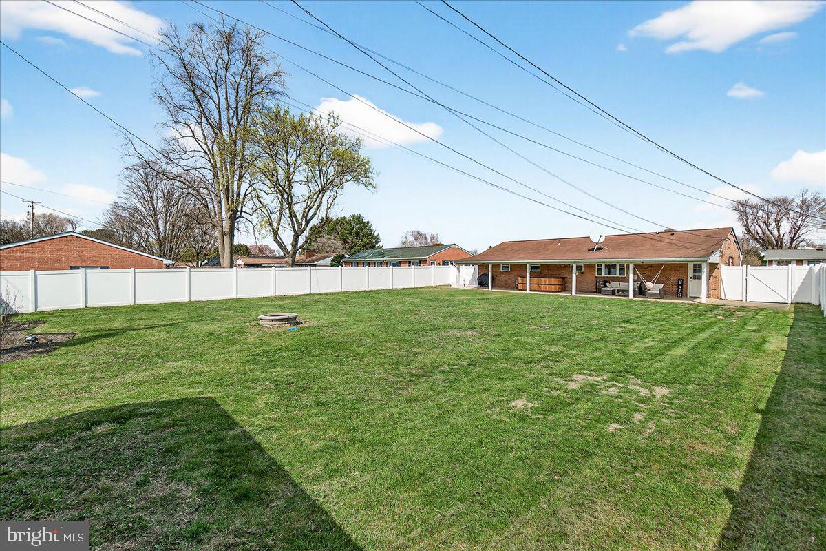 COLONIAL PARK - Residential