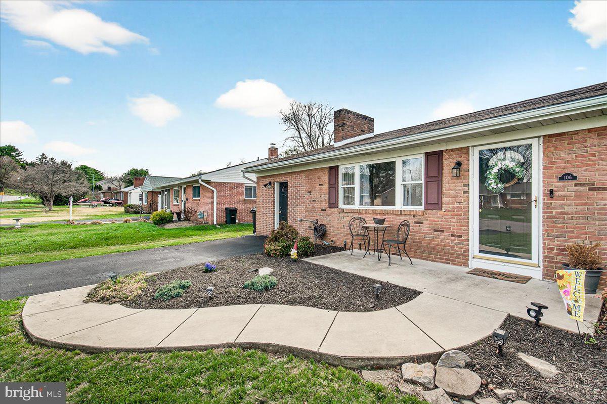 COLONIAL PARK - Residential