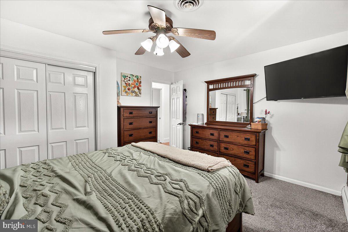 COLONIAL PARK - Residential