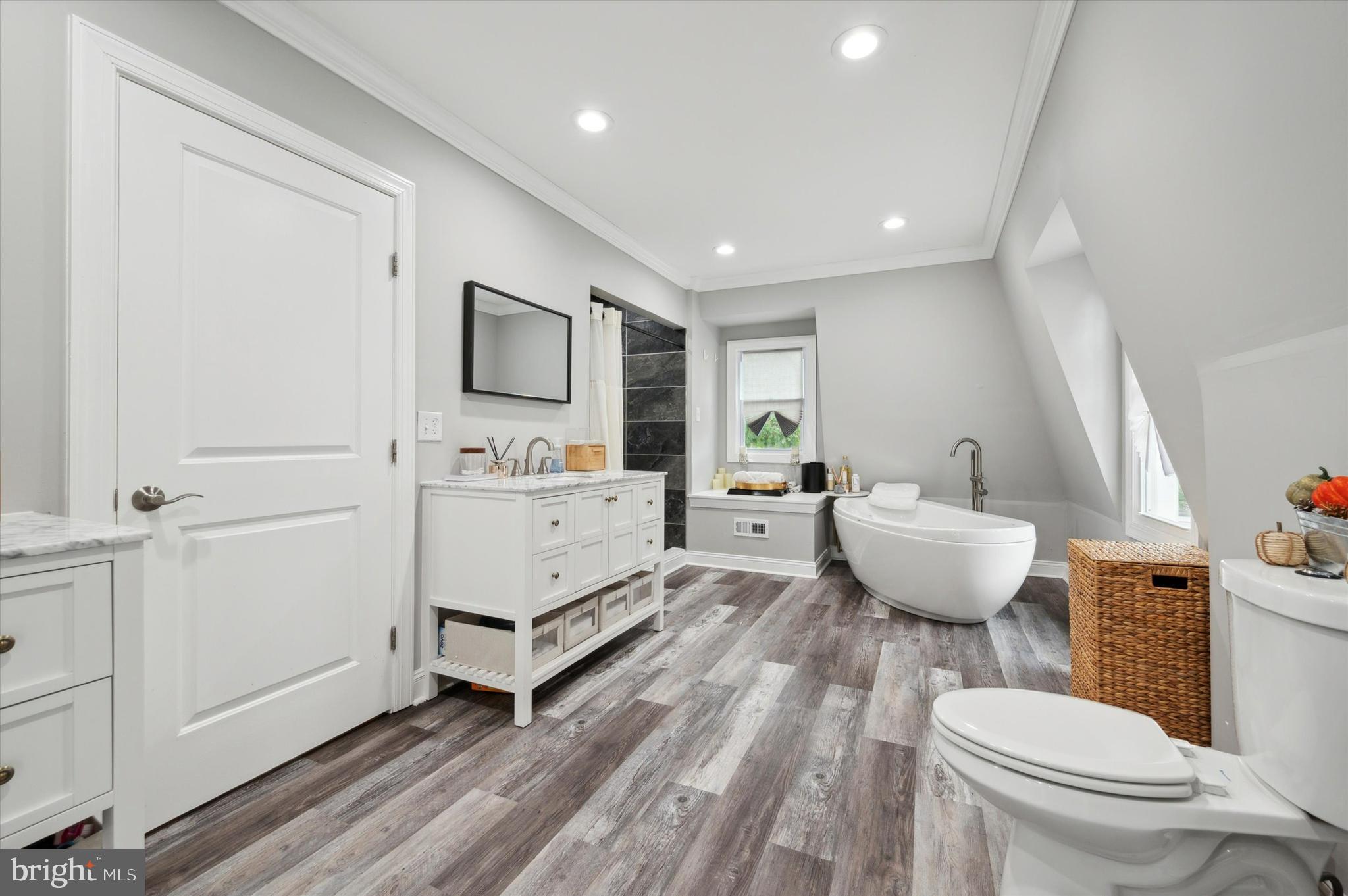 GERMANTOWN - Residential