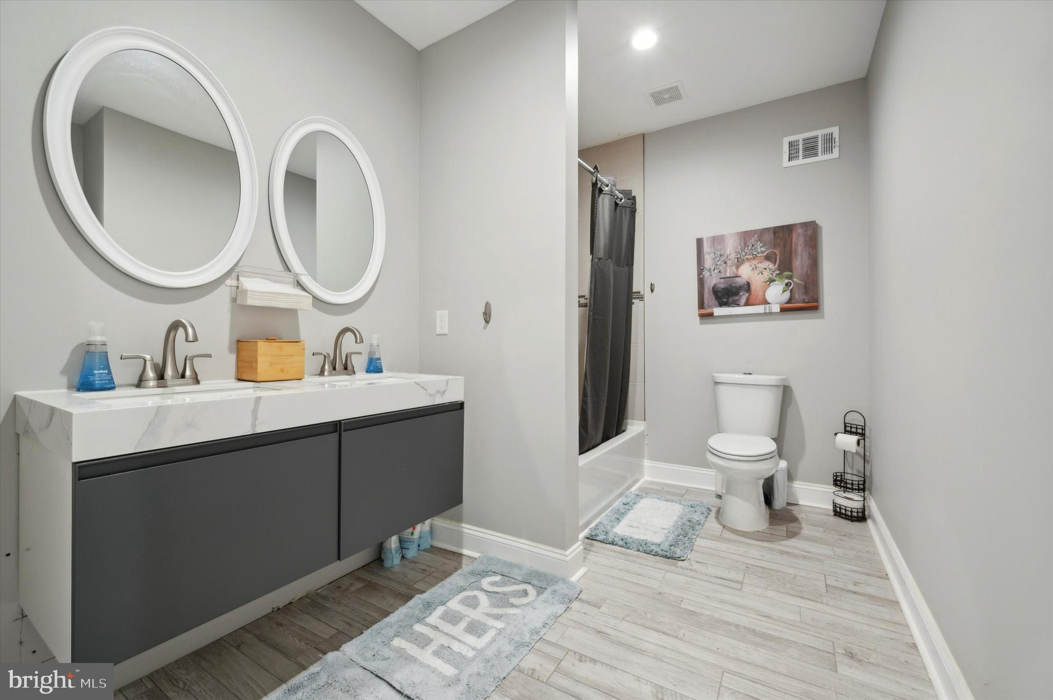 GERMANTOWN - Residential